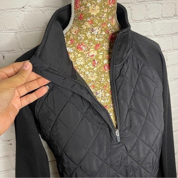 Avia Women's Active Quilted 1/4 Zip Pullover - Picture 4 of 7